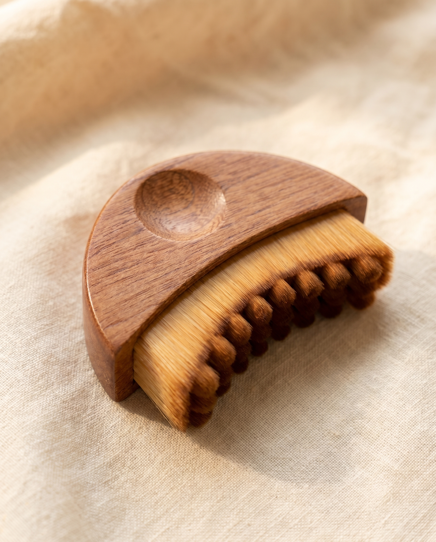 فرشة نحت الوجه - خشب الجوز